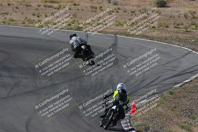 media/Apr-20-2025-AHRMA (Sun) [[393a79c373]]/Race/Group 12 early race/Turn 4b/